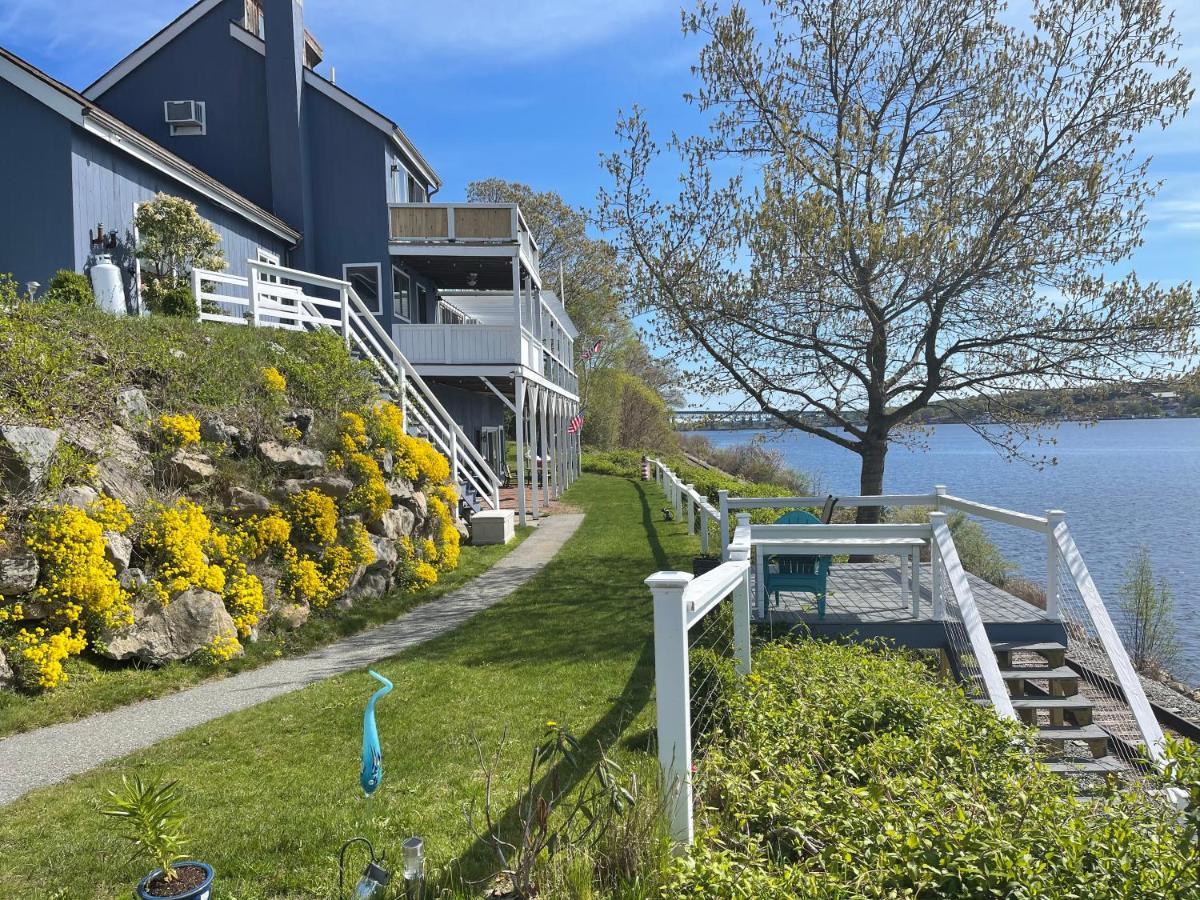 Waterfront Home With A View Ґротон Екстер'єр фото