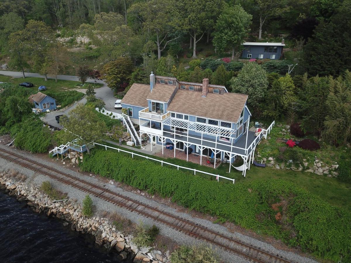 Waterfront Home With A View Ґротон Екстер'єр фото